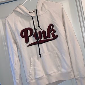 Victoria’s Secret Pink pullover hoodie logo small